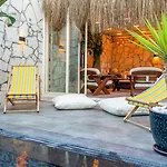 Otel Lulu Inn Cesme
