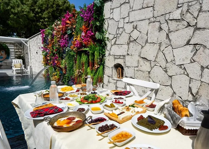 Lulu Inn Cesme Hotell *
