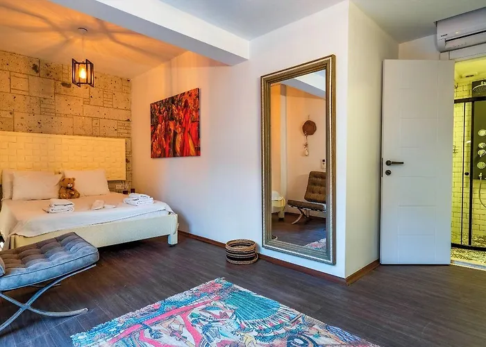 Hotell Lulu Inn Cesme